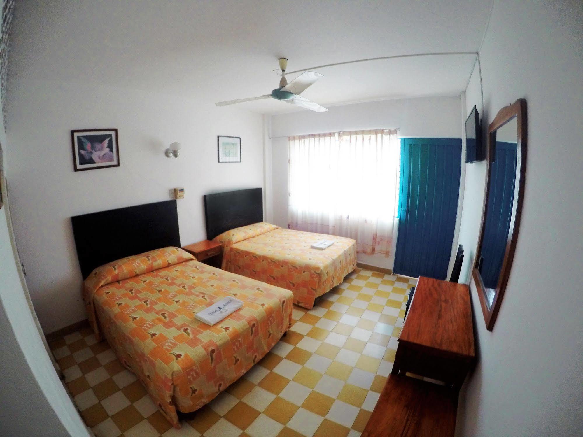 Hotel Acuario קטאמקו מראה חיצוני תמונה